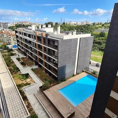 Kwatera prywatna Gardens & Pool By Tagus *